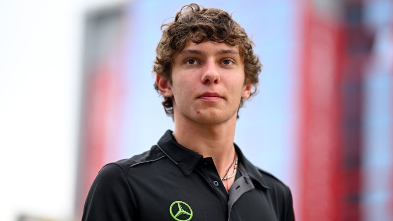 Andrea Kimi Antonelli: 18-year-old prodigy passes driving test weeks before Formula One debut | CNN