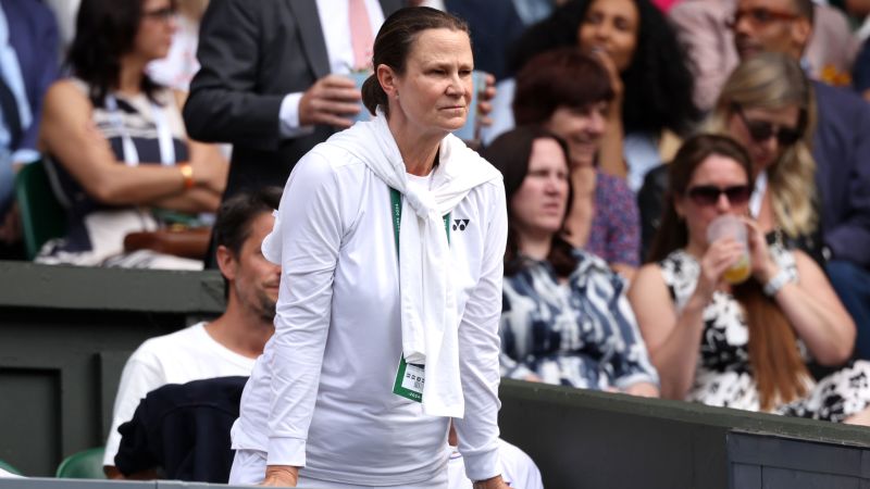 Pam Shriver says grand slam trophies that were stolen during wildfire evacuation have been recovered | CNN