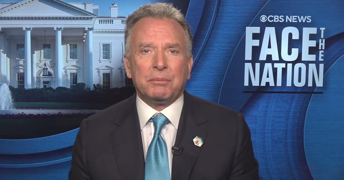 Trump envoy Steve Witkoff describes 3.5-hour meeting with Putin in Moscow - CBS News