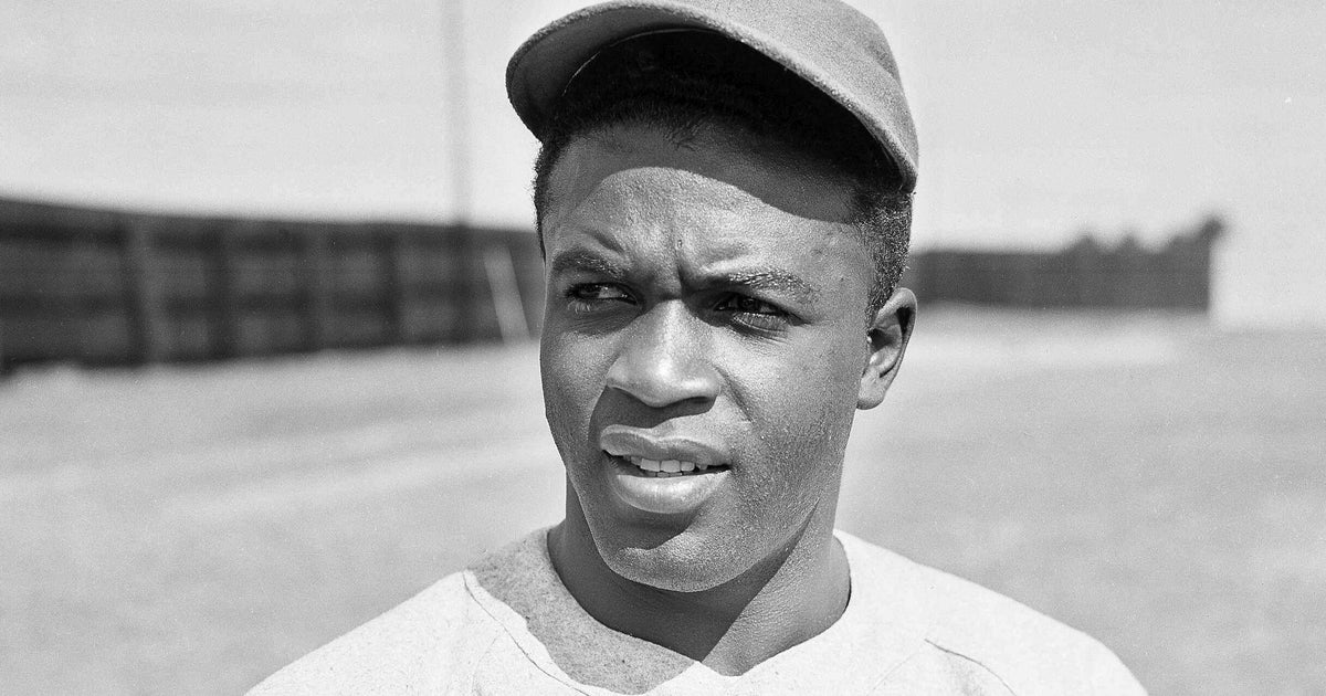 Pentagon removes, then restores webpage on Jackie Robinson's military career - CBS News