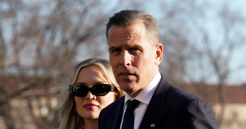 Trump revokes Secret Service protection for Hunter and Ashley Biden - CBS News