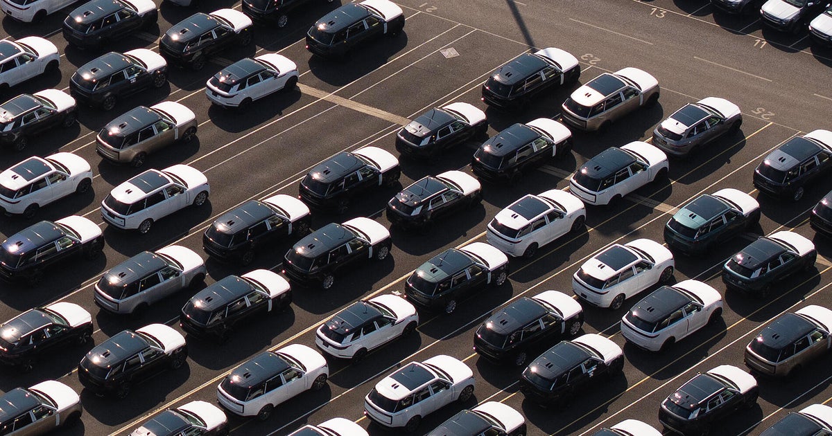 Trump considers pause on auto tariffs to give carmakers more time to relocate production - CBS News