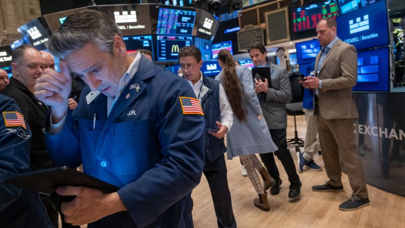 Dow plunges 2,000 points after China retaliates against Trump’s tariffs | CNN Business