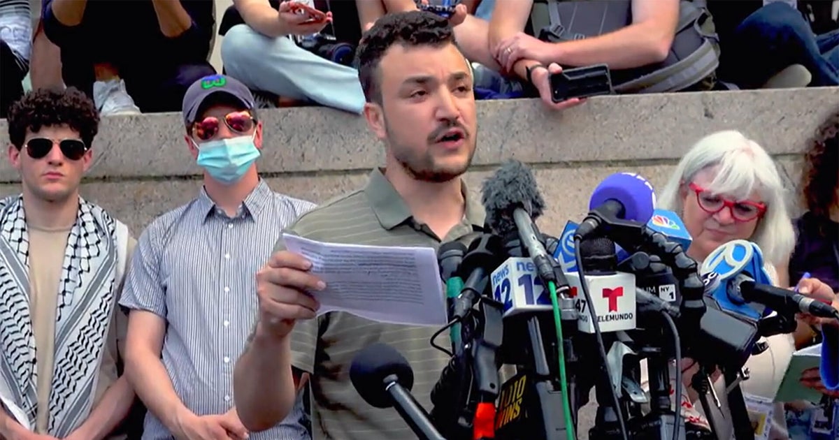 Judge allows government to continue effort to deport Mahmoud Khalil - CBS News