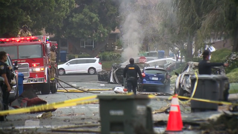 San Diego business jet crashes in Murphy Canyon, multiple dead | CNN