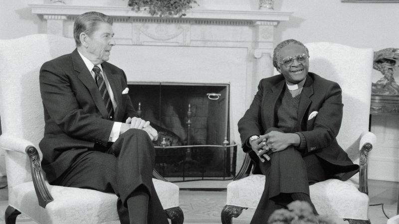 Trump’s ‘opposite of apartheid’ crusade contrasts with Reagan’s approach | CNN Politics