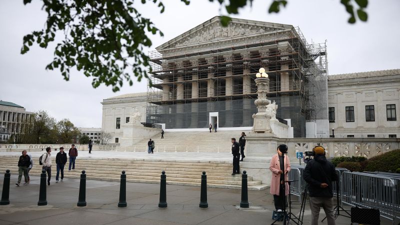 TPS: Supreme Court lets Trump move toward ending temporary deportation protections for Venezuelans | CNN Politics