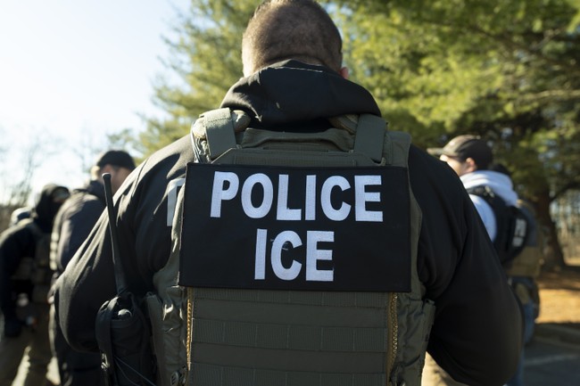 Dem Under Fire After Sharing Business Card of ICE Officer With Violent Protesters