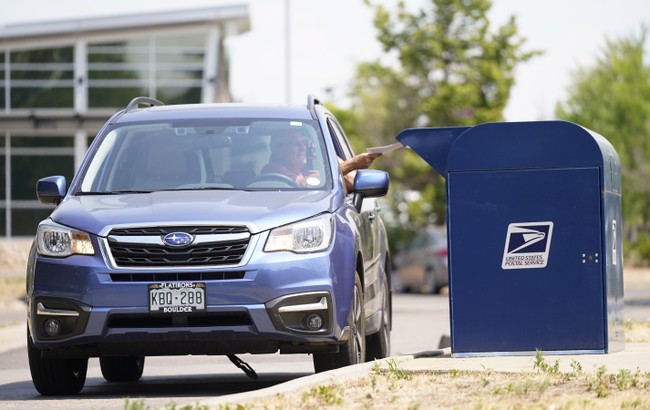 Biden's 'Green Fleet' of Electric Postal Vehicles Lost in the Mail