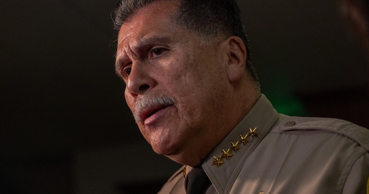 Justice Department requests lists of undocumented immigrants in LA County jails - CBS Los Angeles