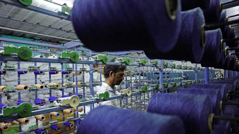 Trump threatens India with tariffs as high as 25% | CNN Business