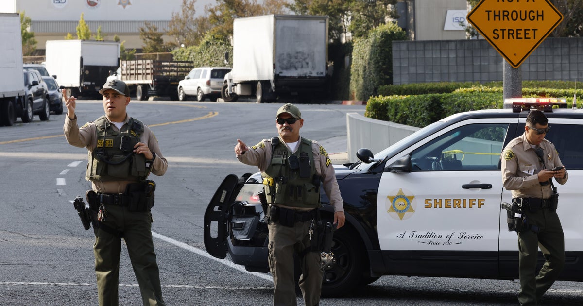 3 deputies killed in LA explosion at sheriff's department training facility: