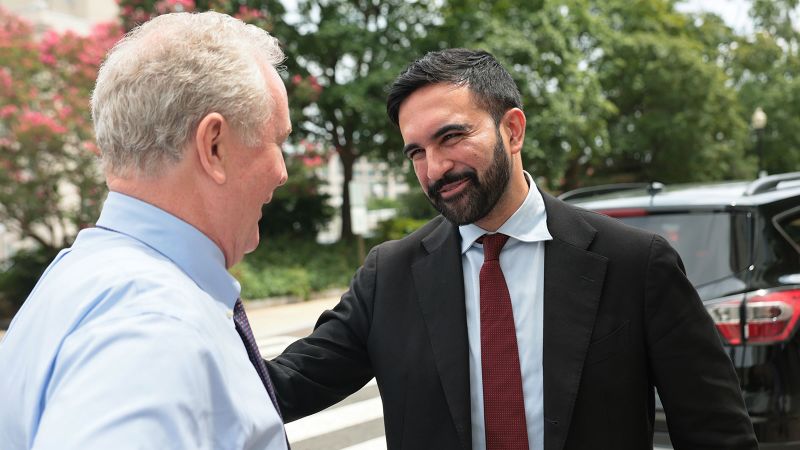 Mamdani’s DC swing: House Democrats take notes and Bernie Sanders offers advice | CNN Politics