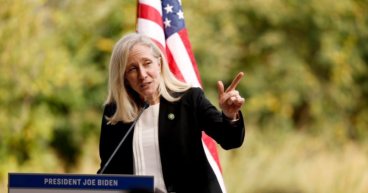 In governor's race, Spanberger makes economic pitch to Virginia's Latino voters in radio ad - CBS News
