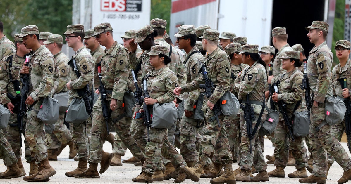 Appeals court continues to block Trump's deployment of National Guard in Illinois - CBS News