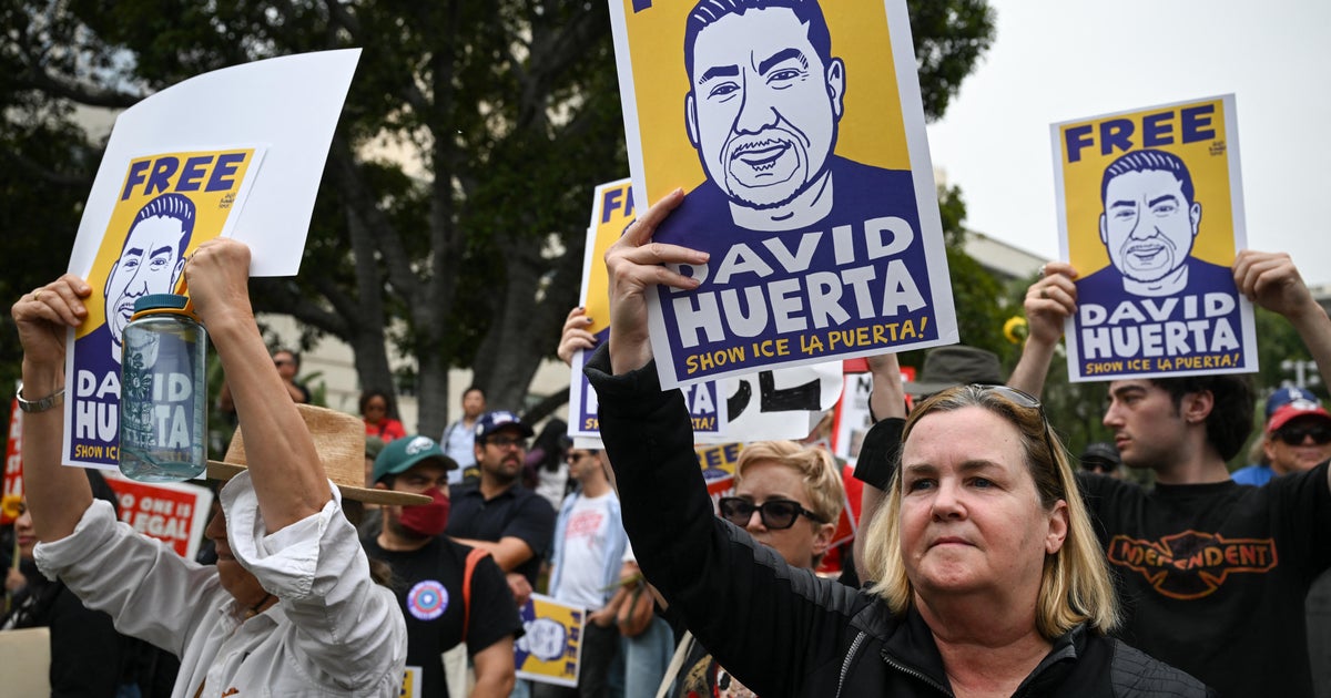 California labor leader's felony charge over immigration protest is reduced - CBS News