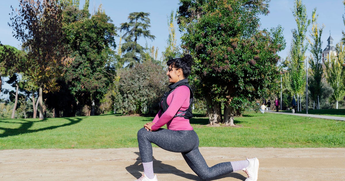 Do weighted vests help give you a better workout? A doctor shares possible benefits and risks. - CBS News