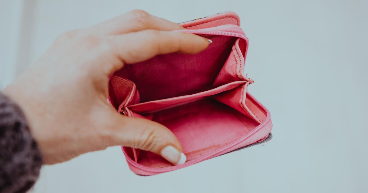 More Americans are living paycheck to paycheck, putting retirement out of reach, report finds - CBS News