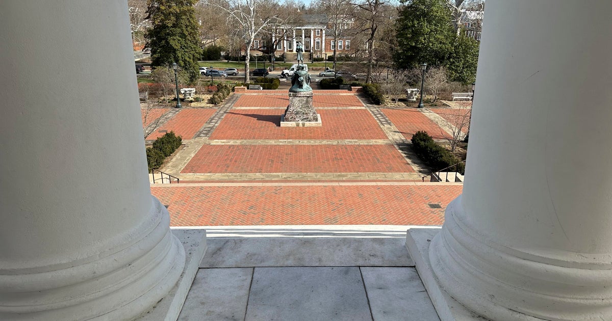 University of Virginia reaches deal to halt Justice Dept. civil rights investigations - CBS News