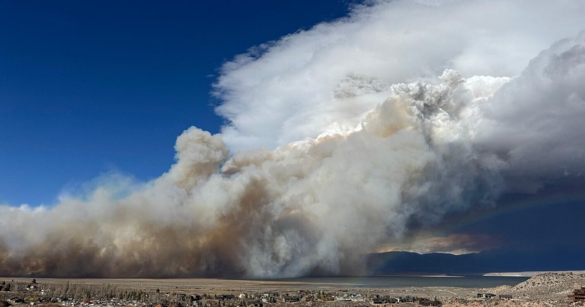 Pack Fire explodes in Mono County, California, forcing evacuations as storm threatens mudslides in the south - CBS News