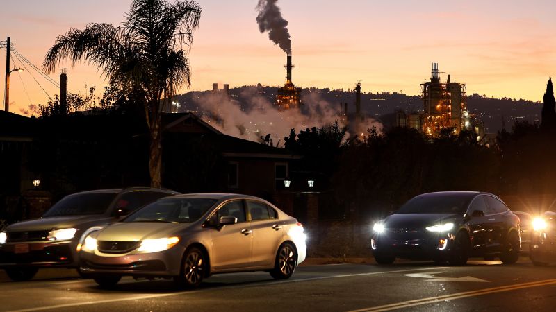 Why California could be contending with $5 gas next year | CNN Business