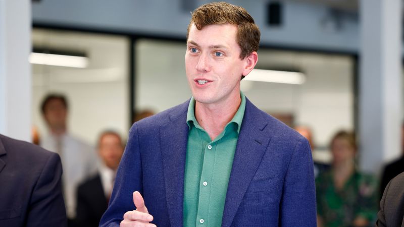 The tech firm that helped police find the Brown shooting suspect has sparked privacy concerns. Its CEO responds | CNN Business