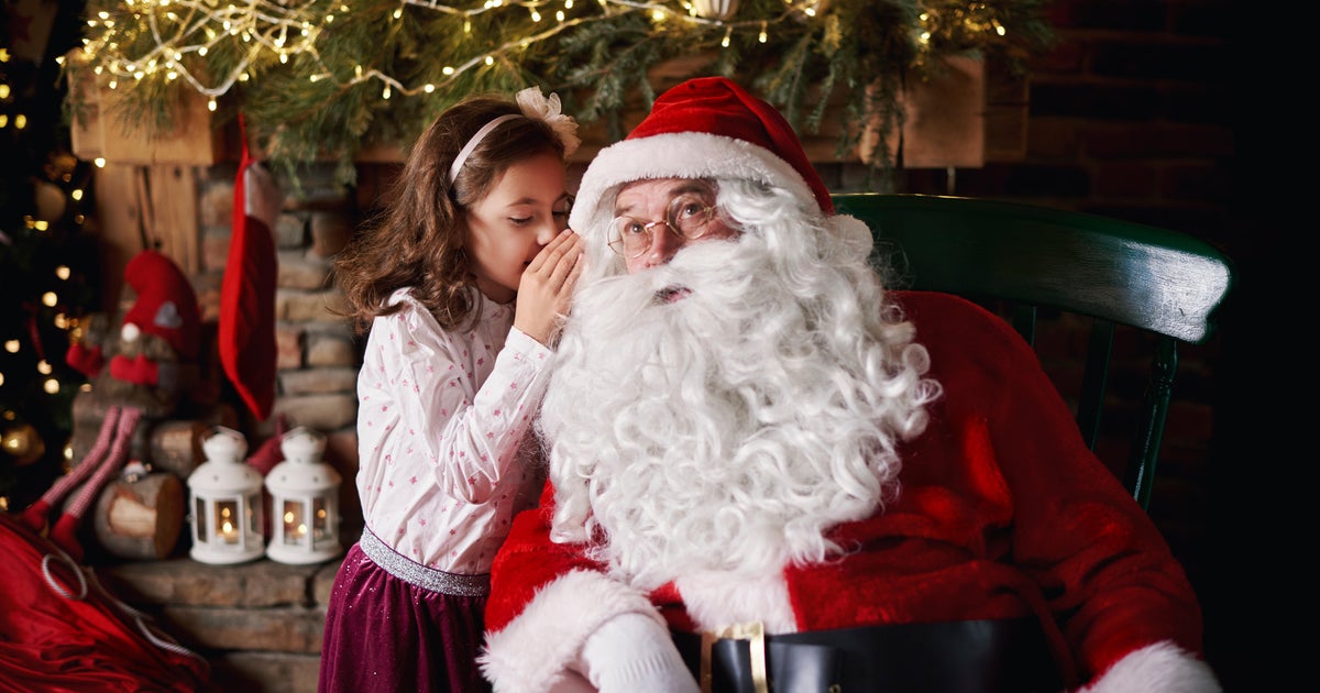 Even store Santas are struggling to find a job these days - CBS News