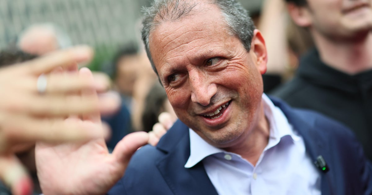Brad Lander announces run for Congress in New York's 10th District - CBS New York