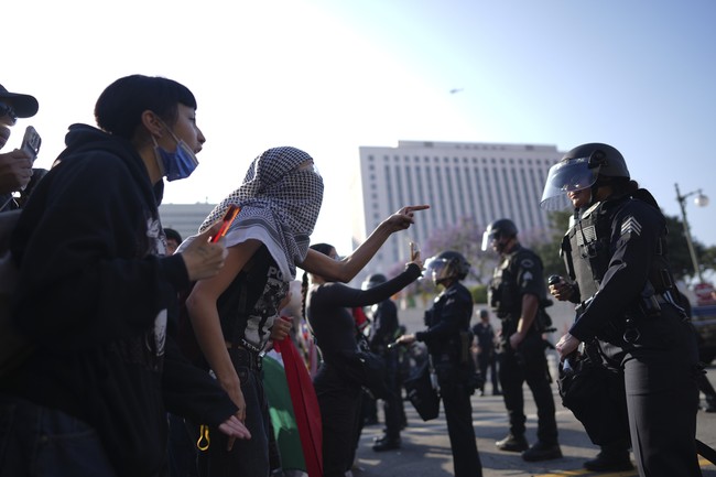 Anti-ICE Riot Breaks Out in Los Angeles