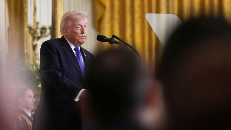 Trump says he will attend White House Correspondents’ Dinner for the first time as president | CNN Politics