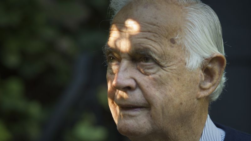 Alexander Butterfield, former top Nixon White House aide whose testimony transformed Watergate investigation, dies | CNN Politics