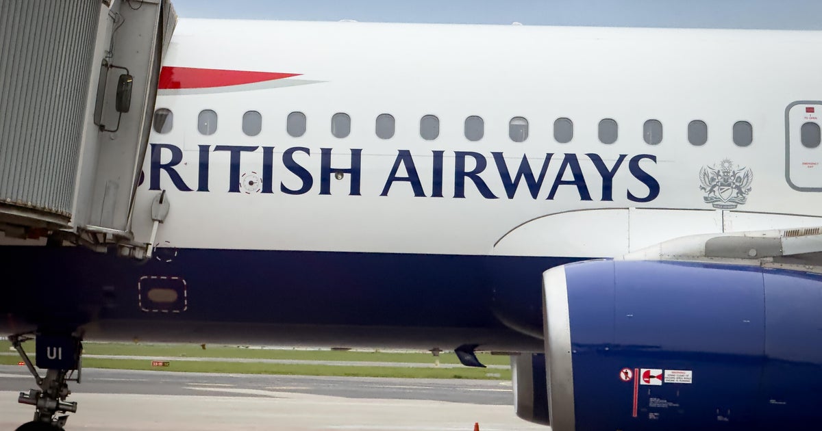 Cellphone fire reported on British Airways flight before landing at Las Vegas airport - CBS News