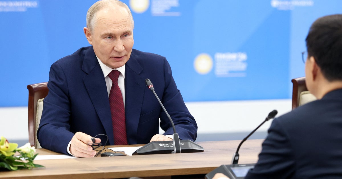 Putin sees