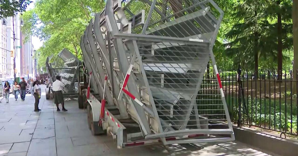 Arrive early for the Knicks championship parade on Thursday or you could be turned away. Here's why. - CBS New York