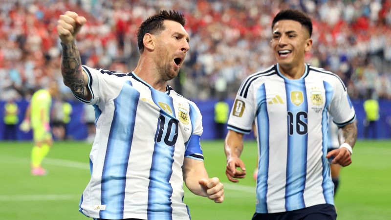 Lionel Messi makes history as the World Cup’s all-time top scorer | CNN