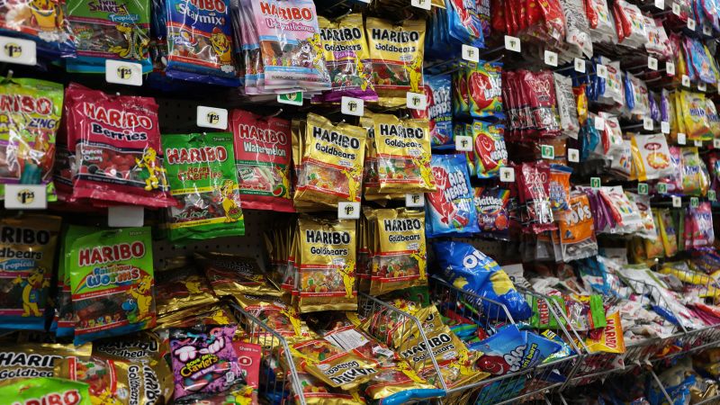 Federal judge blocks state bans on buying soda and candy with food stamps | CNN Politics
