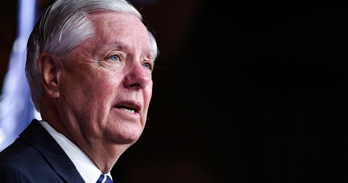 U.S. and world leaders pay tribute to Lindsey Graham following sudden death - CBS News