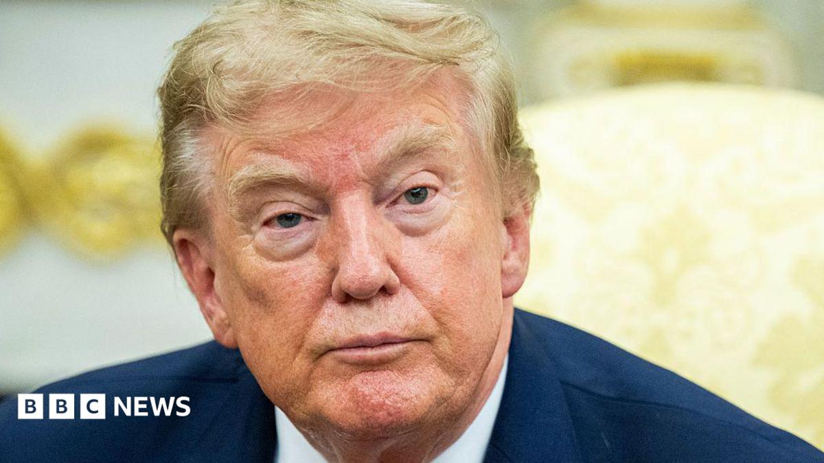 Trump pauses new tariffs on Canada for three days, saying deal close - BBC News
